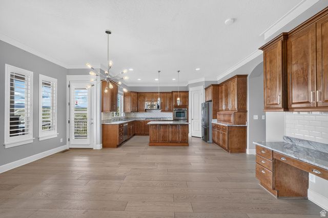 5119 N RAVENCREST LN, Lehi, UT 84043