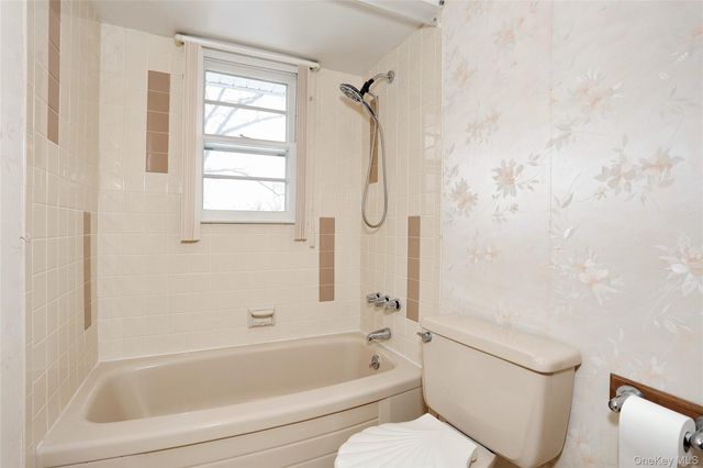 47 Lakeland Avenue, Congers, NY 10920