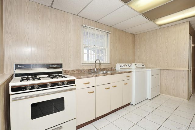 47 Lakeland Avenue, Congers, NY 10920