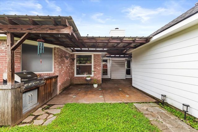 1513 Knob Hill Drive, Garland, TX 75043