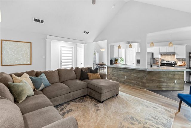1513 Knob Hill Drive, Garland, TX 75043