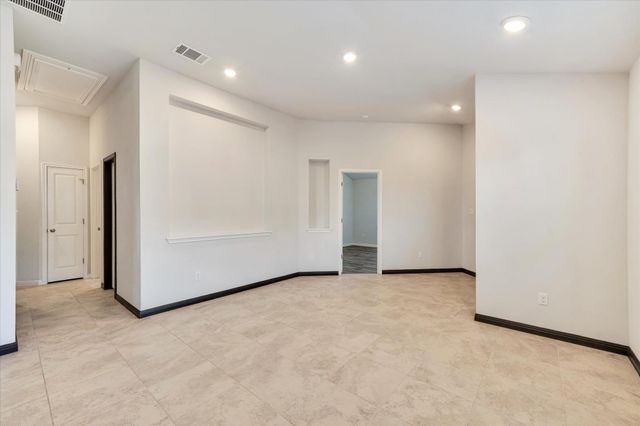 160 Sun Ray DR, Kyle, TX 78640