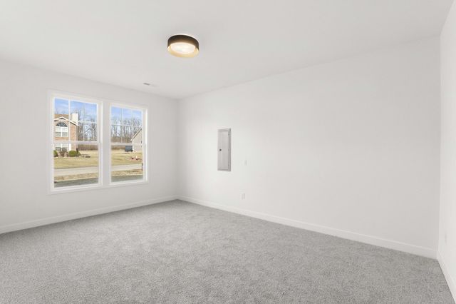 543 Scenic View Avenue, Valparaiso, IN 46385