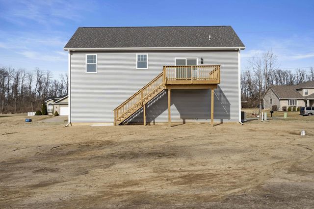 543 Scenic View Avenue, Valparaiso, IN 46385
