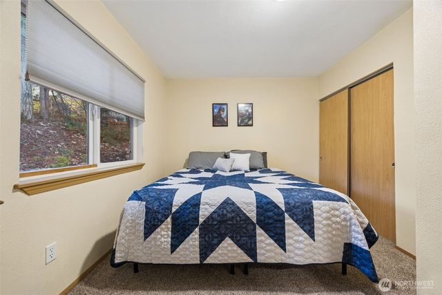 20203 Larita Drive E, Bonney Lake, WA 98391