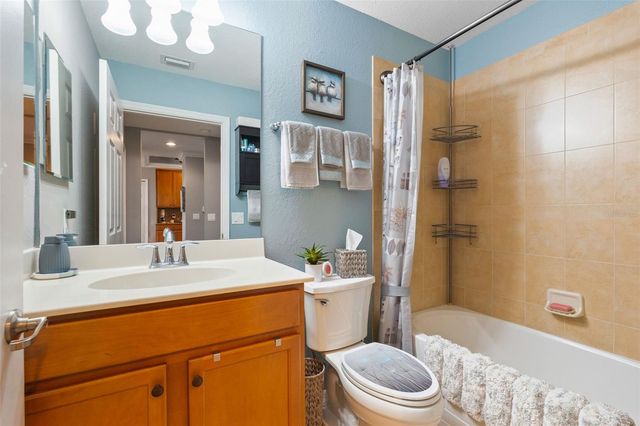 7235 RIVER HAMMOCK DRIVE 102, Bradenton, FL 34212