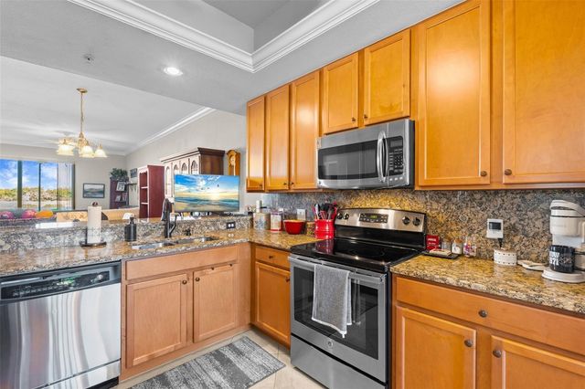 7235 RIVER HAMMOCK DRIVE 102, Bradenton, FL 34212