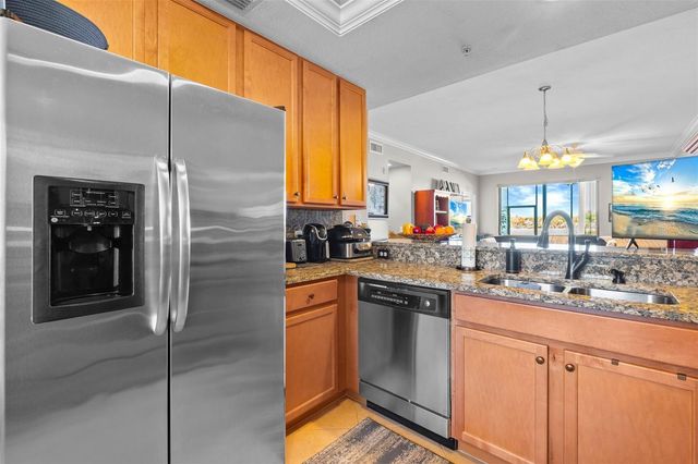 7235 RIVER HAMMOCK DRIVE 102, Bradenton, FL 34212