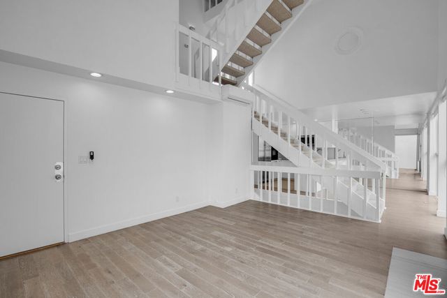 1 Ironsides Street 14, Marina Del Rey, CA 90292