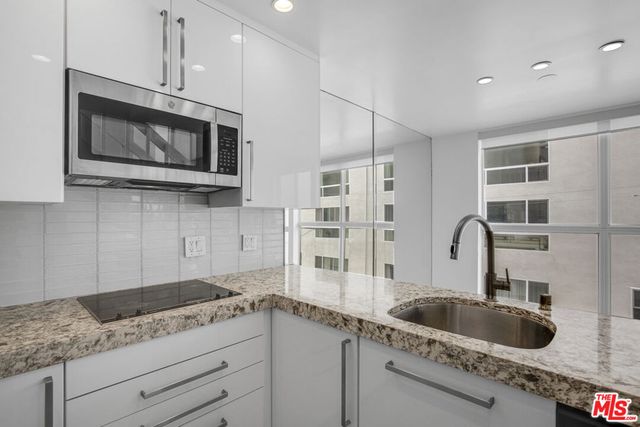 1 Ironsides Street 14, Marina Del Rey, CA 90292