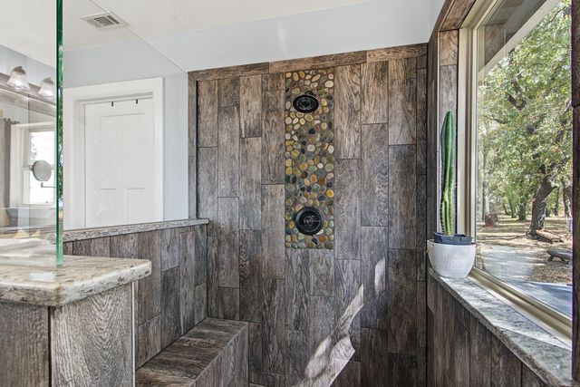 3207 FM 2048, Boyd, TX 76023