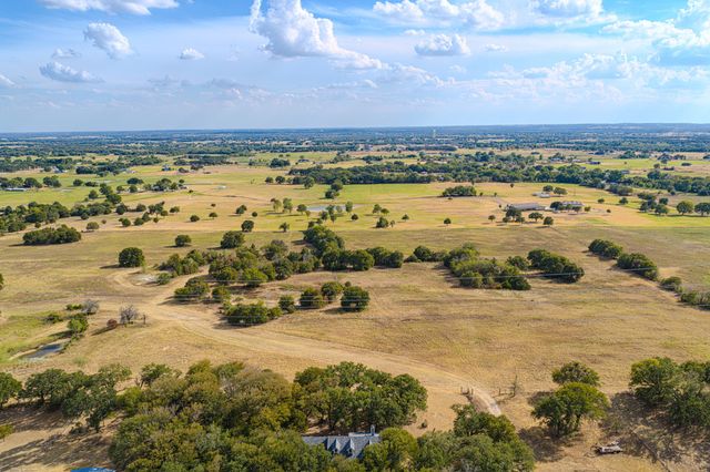 3207 FM 2048, Boyd, TX 76023