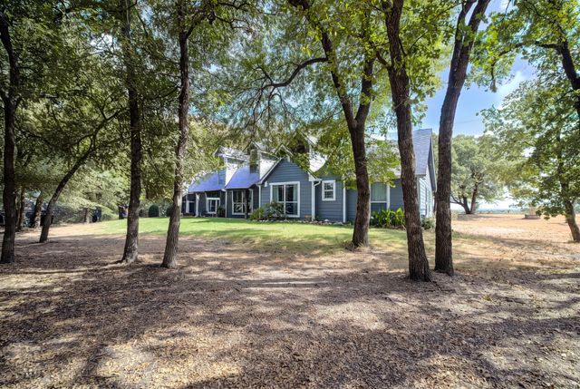 3207 FM 2048, Boyd, TX 76023
