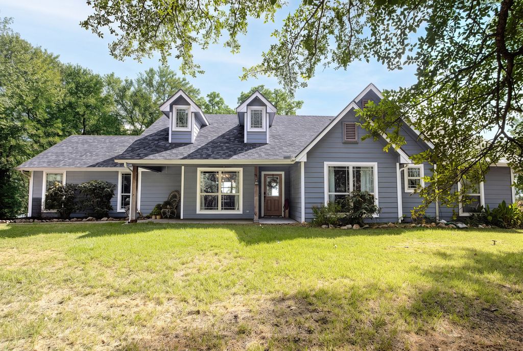 3207 FM 2048, Boyd, TX 76023