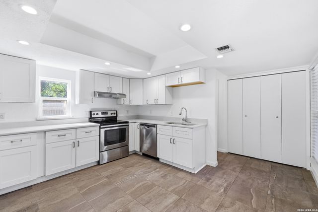 15302 MINERAL SPRINGS ST, San Antonio, TX 78247