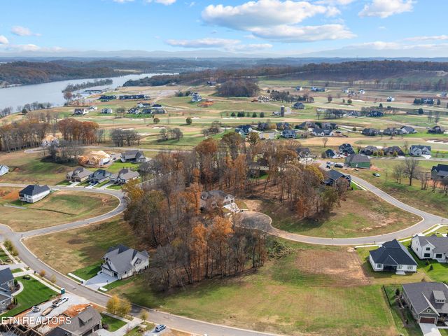3964 Persimmons Ridge Rd, Loudon, TN 37774