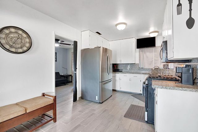 1328 W Normal Avenue, Fresno, CA 93705