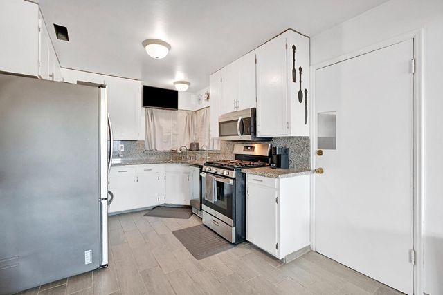 1328 W Normal Avenue, Fresno, CA 93705