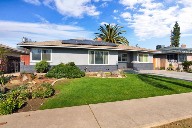 1328 W Normal Avenue, Fresno, CA 93705