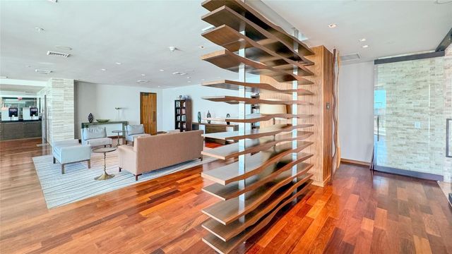 101 S Fort Lauderdale Beach Boulevard 1004, Fort Lauderdale, FL 33316