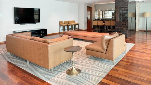 101 S Fort Lauderdale Beach Boulevard 1004, Fort Lauderdale, FL 33316