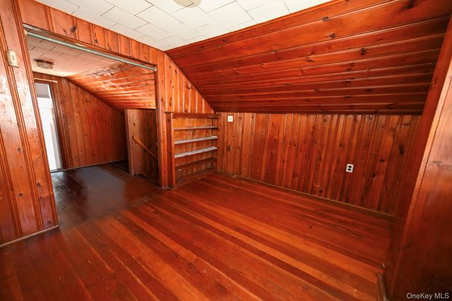 1087 Esther Street, Franklin Square, NY 11010
