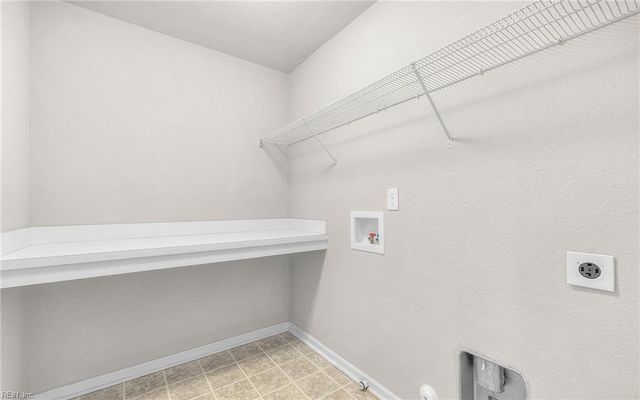 104 Bella DR, Chesapeake, VA 23322