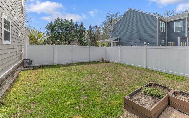 104 Bella DR, Chesapeake, VA 23322