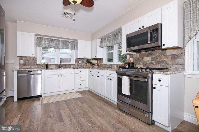 124 S SPRUCE ST, Annville, PA 17003