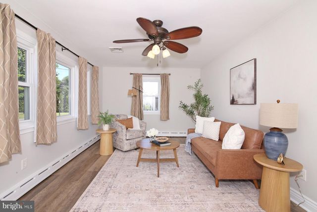 124 S SPRUCE ST, Annville, PA 17003