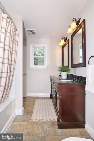 124 S SPRUCE ST, Annville, PA 17003