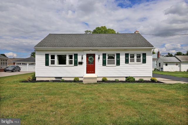 124 S SPRUCE ST, Annville, PA 17003