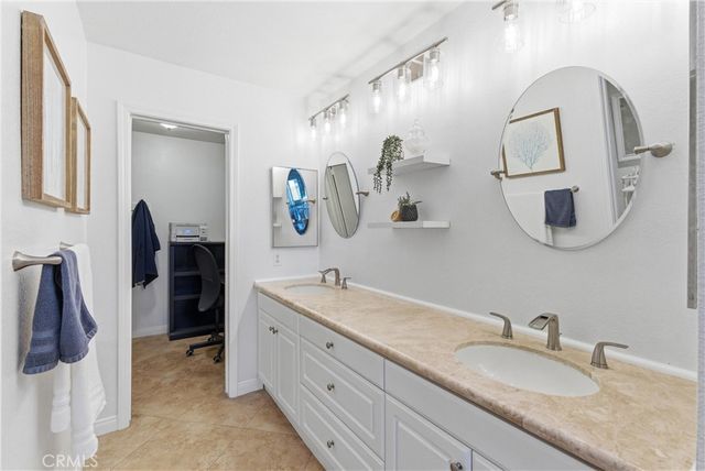 4852 Cabana 104, Huntington Beach, CA 92649