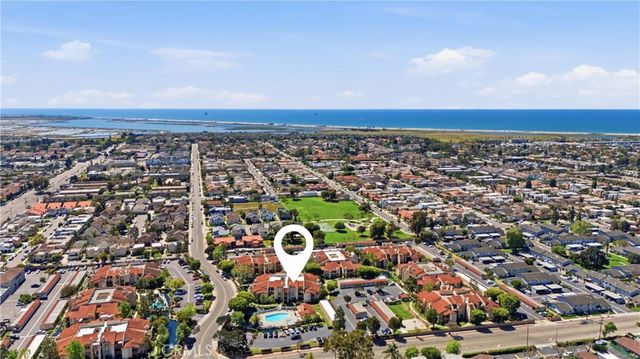 4852 Cabana 104, Huntington Beach, CA 92649