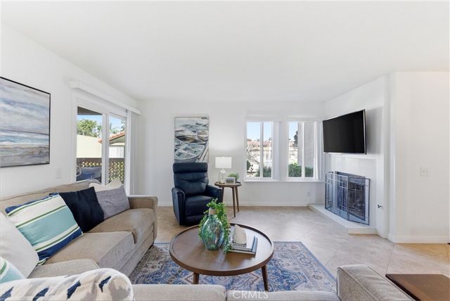 4852 Cabana 104, Huntington Beach, CA 92649