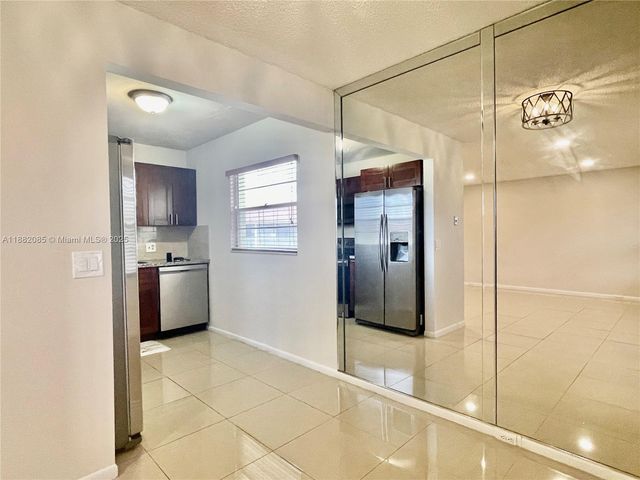 150 SW 134th Way 304R, Pembroke Pines, FL 33027