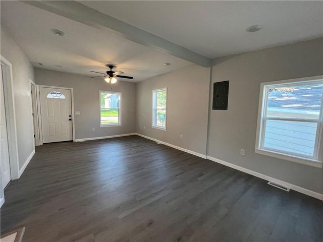 608 W Peoria Street, Paola, KS 66071