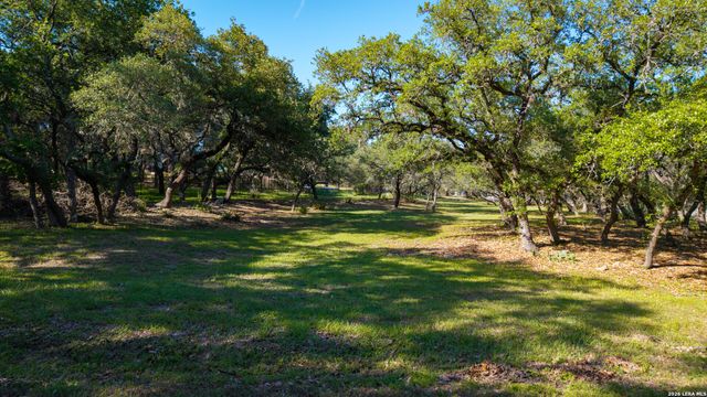 28337 LESLIE PFEIFFER DR, Boerne, TX 78015