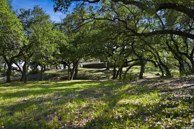 28337 LESLIE PFEIFFER DR, Boerne, TX 78015