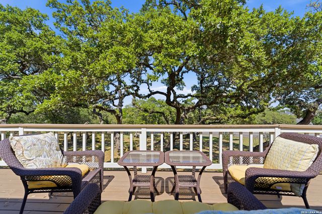 28337 LESLIE PFEIFFER DR, Boerne, TX 78015