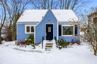 803 S Griffin Street, Grand Haven City, MI 49417