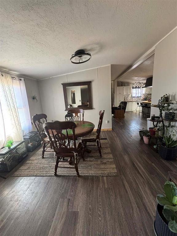 Image 7 of property listing at 809 N Electra Street, Sayre, OK 73662