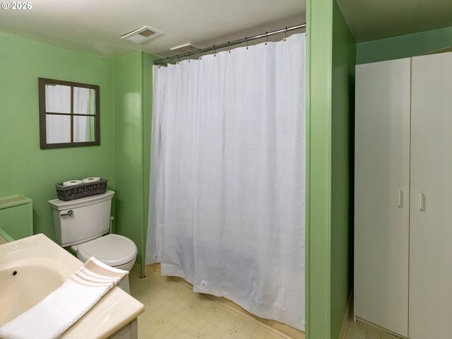 30744 Ne 10TH St, Washougal, WA 98671