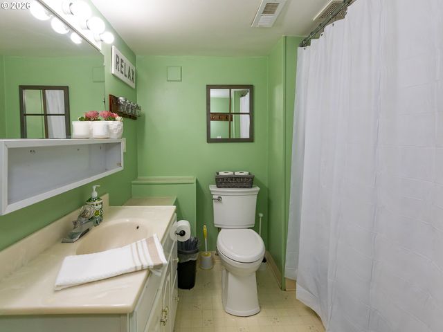 30744 Ne 10TH St, Washougal, WA 98671