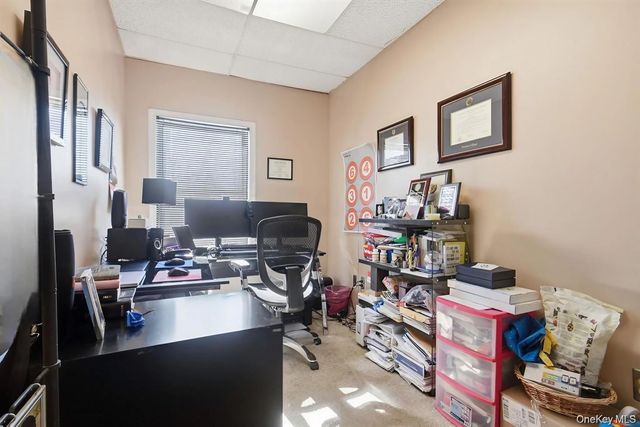 25 Degarmo Road, Poughkeepsie, NY 12603