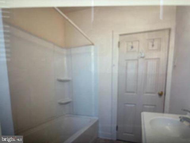 1917 W HIGH ST, Haddon Heights, NJ 08035