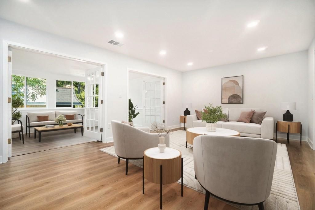 46 La Rue NW Place, Atlanta, GA 30327