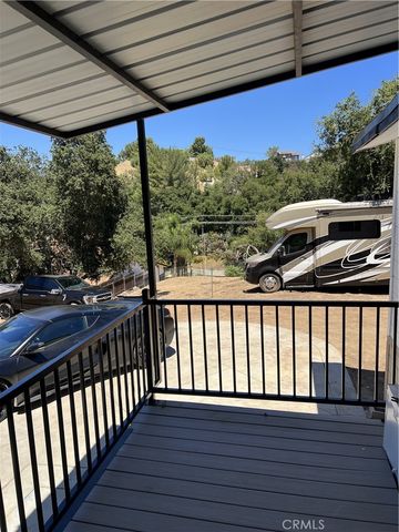 21435 Golondrina Street, Woodland Hills, CA 91364