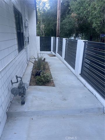 21435 Golondrina Street, Woodland Hills, CA 91364