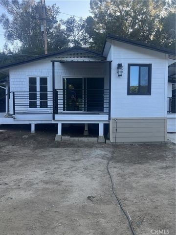 21435 Golondrina Street, Woodland Hills, CA 91364